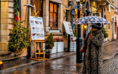 Najlepiej oceniane restauracje w Warszawie w przystępnych cenach – czego spróbować podczas wizyty?